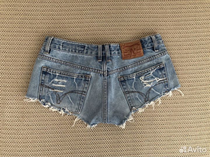 Шорты джинсовые