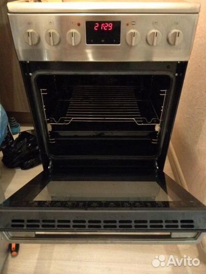 Стеклокерамическая плита Hansa конвекция