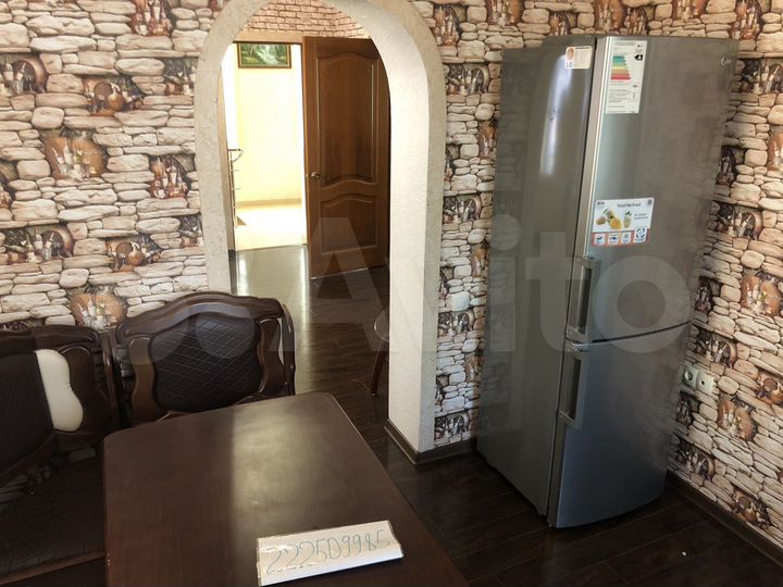 3-к. квартира, 60 м², 2/3 эт.