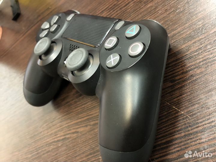 Джойстик Sony PS4 Dualshock 4 V2 геймпад