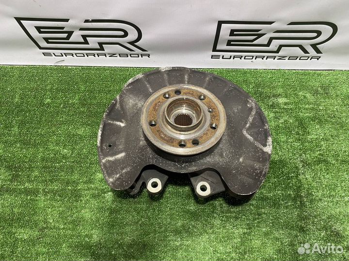 Кулак задний левый Mercedes-Benz GLE W166