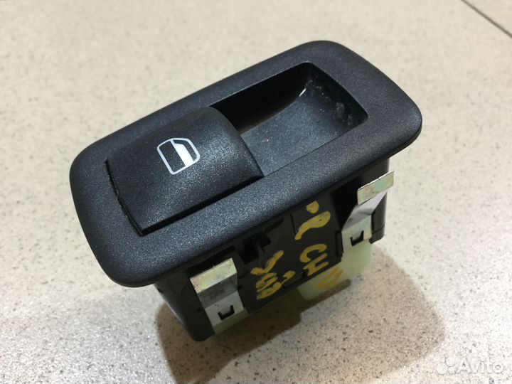Кнопка стеклоподъемника задняя Гранд Чероки с 2010