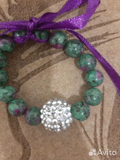 Браслет женский камень цонзит