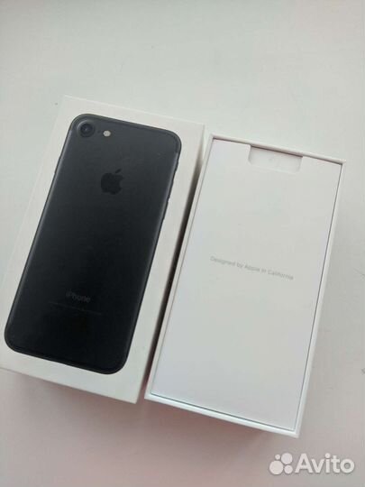 Коробка от iPhone 7