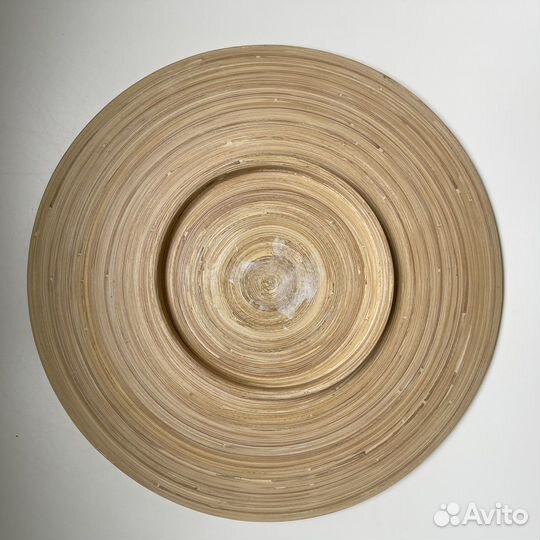 Блюдо с декоративными шарами. Доска. Икеа