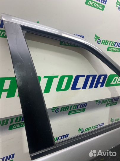 Дверь в сборе передняя правая Land Rover