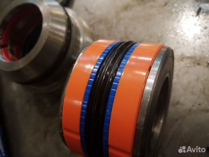 Ремонт гидроцилиндров, штоки и гильзы в наличии