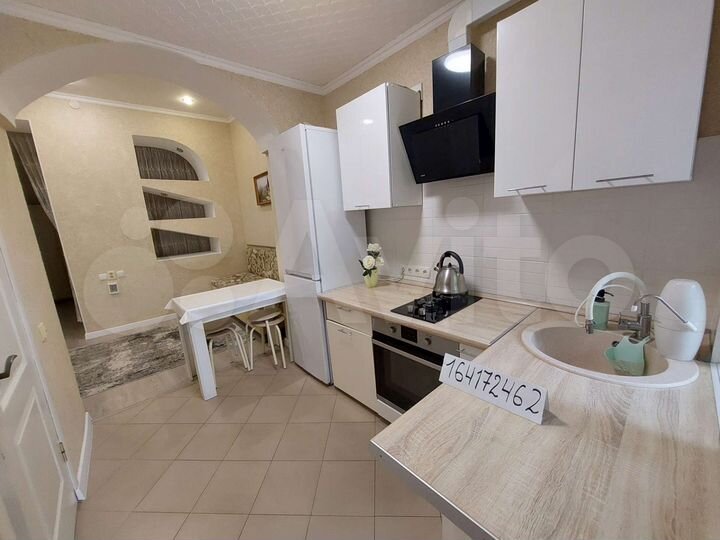 Комната 35 м² в 2-к., 1/1 эт.