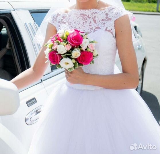 Свадебное платье 42 44 новое