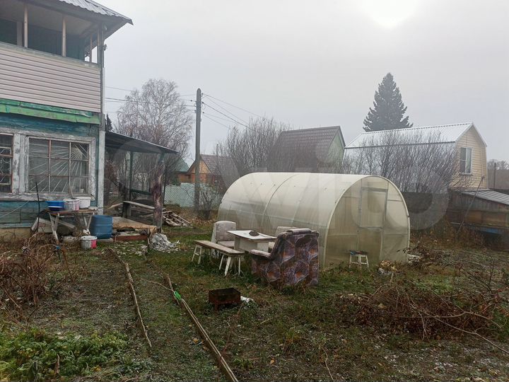 Дом 20 м² на участке 4 сот.