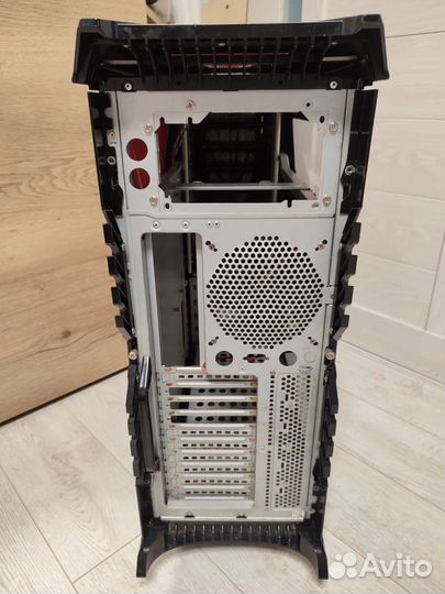 Корпус Thermaltake Xaser VI