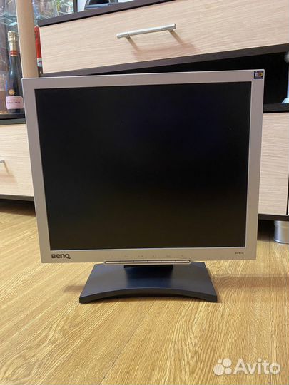 Монитор Benq 19