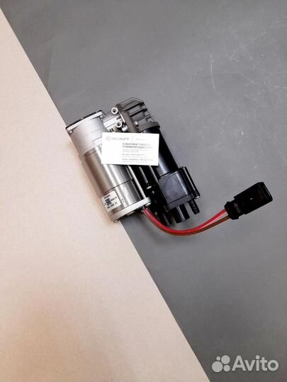 Компрессор пневмоподвески BMW F85\F86