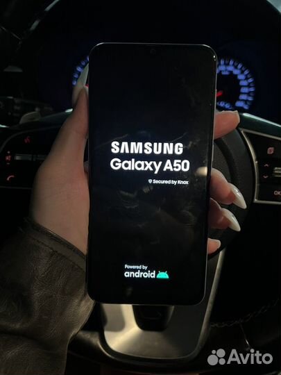 Samsung Galaxy A50, 6/128 ГБ