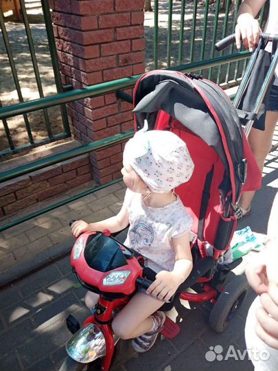 Велосипед трехколесный lamborghini