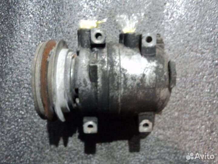 Компрессор кондиционера Kia Sephia FA FET