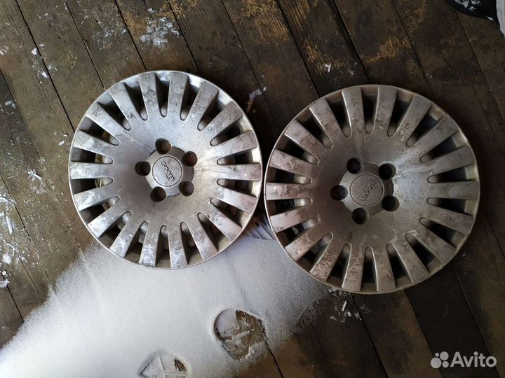 Колпак Сааб