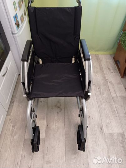 Коляска инвалидная