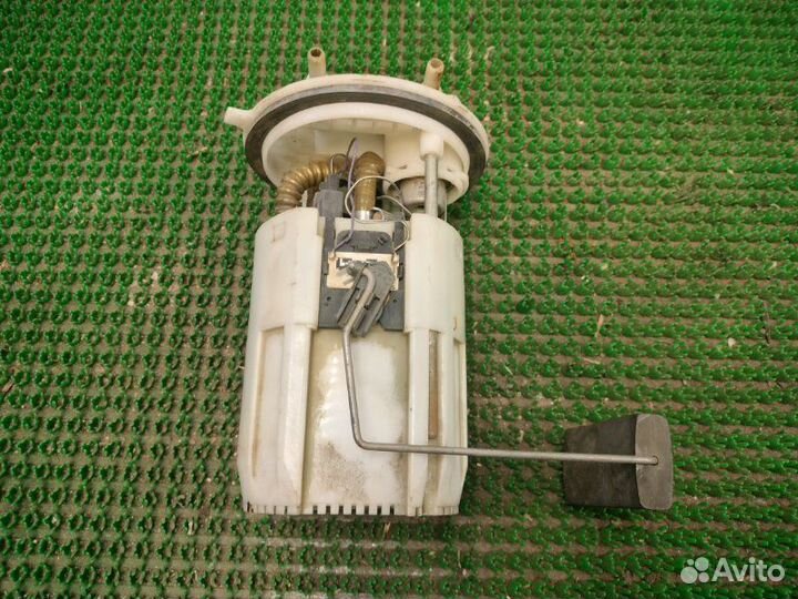 Насос топливный Лада Приора 2006