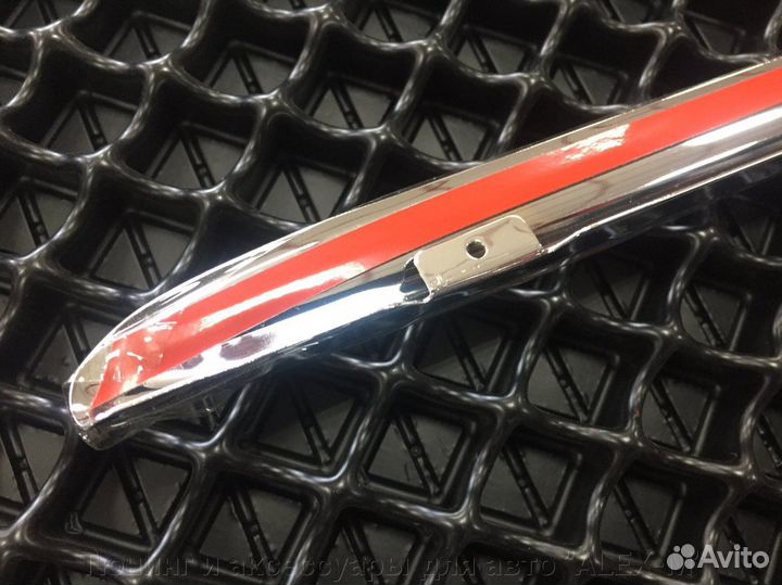 Накладка над номером багажника BMW E 38 7-series