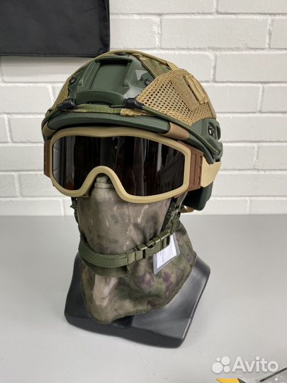 Набор: баллистический шлем без ушей + чехол, очки