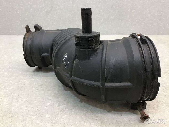 Патрубок воздушного фильтра Hyundai Solaris 2017