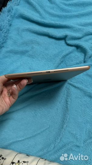 Планшет apple iPad 8 на 128gb