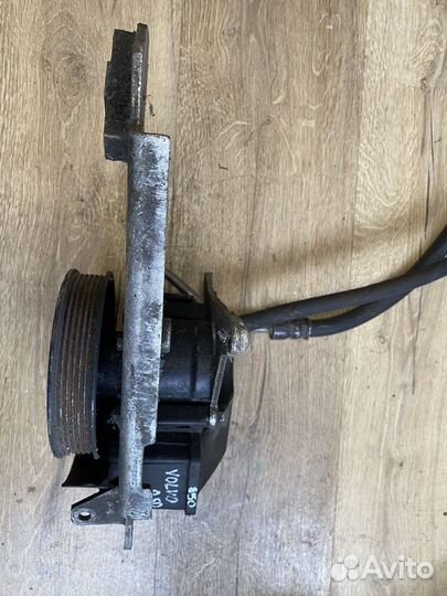 Volvo 850 насос гидроусилителя