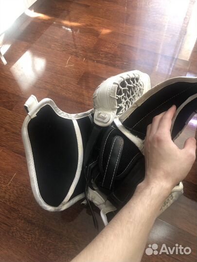 Вратарские блин-ловушка ccm EXtreme Flex 2