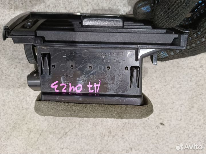 Правый Дефлектор хром для Skoda Octavia A7