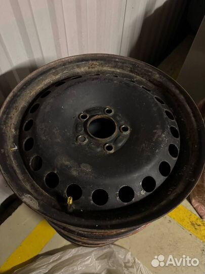 Зимние колеса 205/55 R16