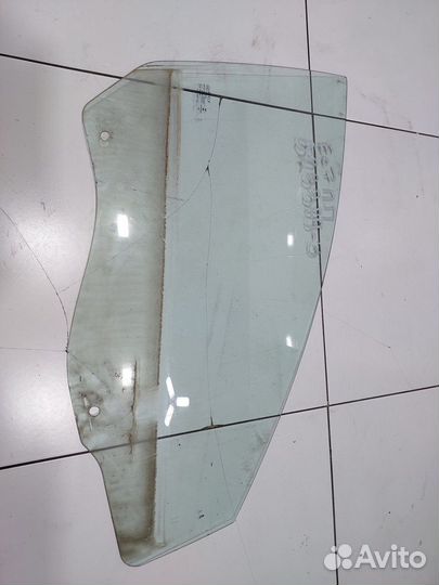 Стекло двери переднее правое (Geely Emgrand EC7)