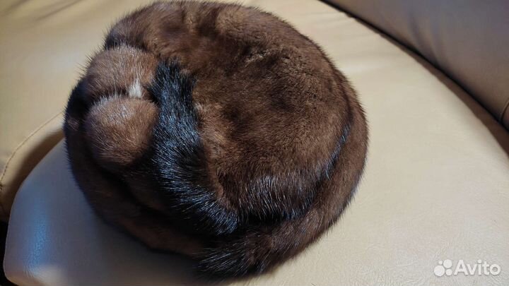 Шапка норковая женская