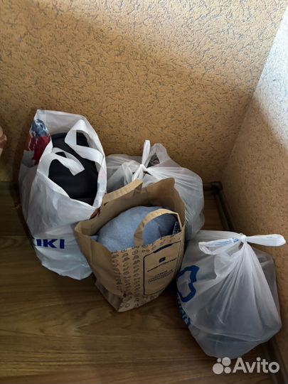 Отдам детские и взрослые вещи