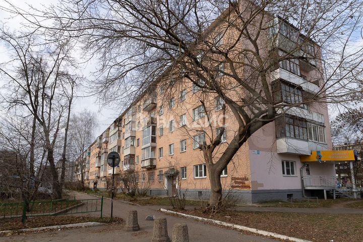 2-к. квартира, 44 м², 5/5 эт.