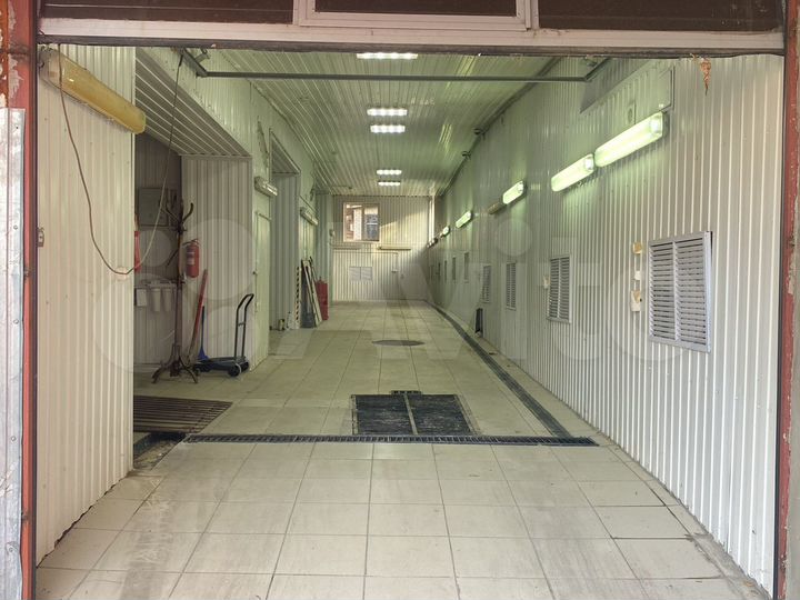 Производство, 710 м²