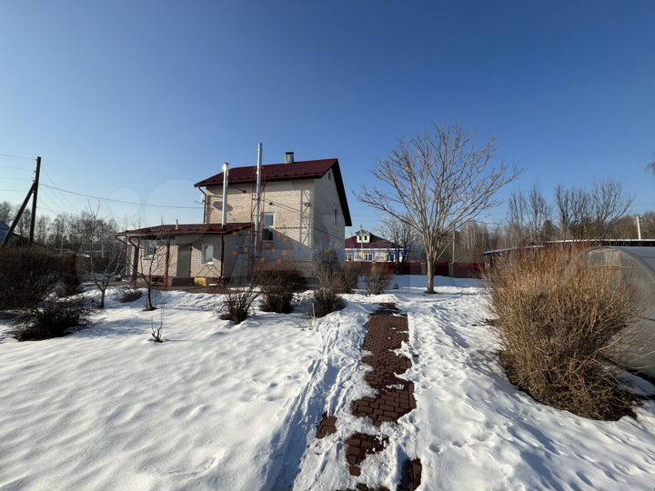 Дом 160 м² на участке 20 сот.