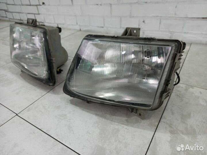 Фары комплект Mercedes Vito W638