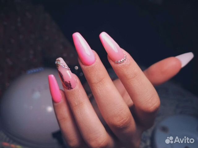 Маникюр с покрытием,наращивание ногтей