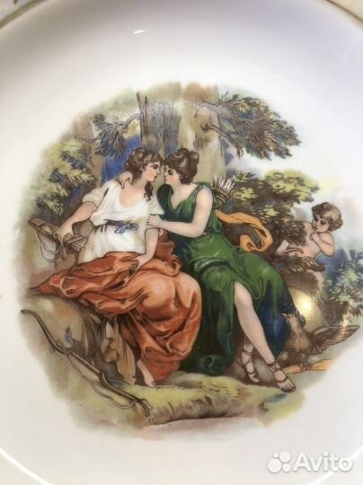 Тарелки от сервиза Мадонна гдр