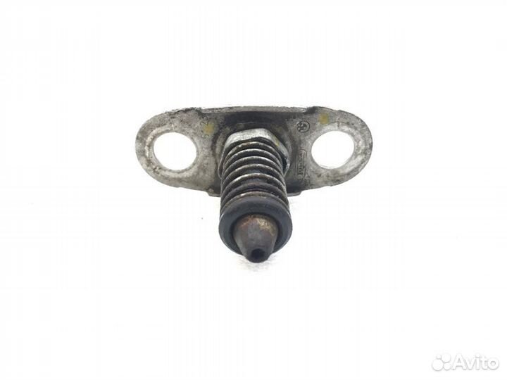 Замок капота Bmw X5 E53 2004