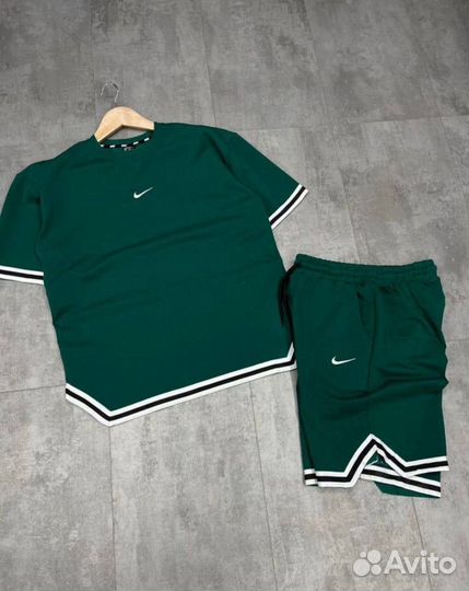 Мужской летний костюм шорты и футболка Nike