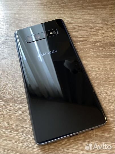 Samsung Galaxy S10+, 8/128 ГБ