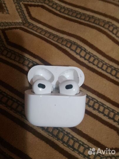Беспроводные наушники apple airpods 3