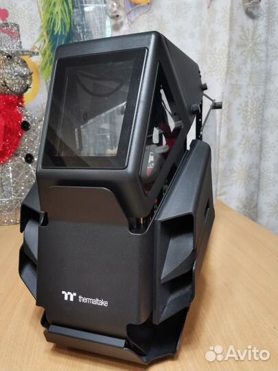 Корпус termaltake AH T200