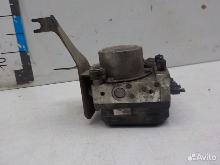 Блок ABS Nissan Juke 2011