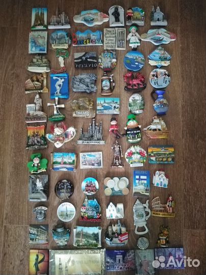 Магниты на холодильник из разных стран