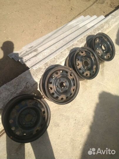 Диск r 15 штамповка