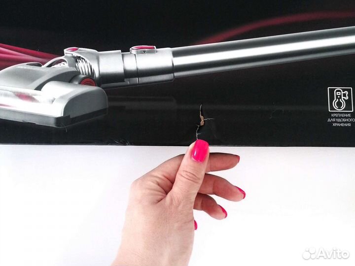 Беспроводной пылесос Redmond RV-UR356 на запчасти