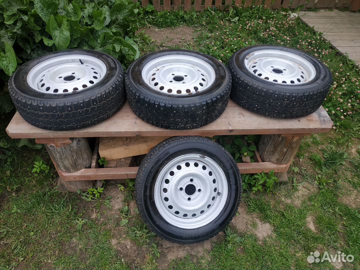 Колеса зимние Yokohama 175/65 R14